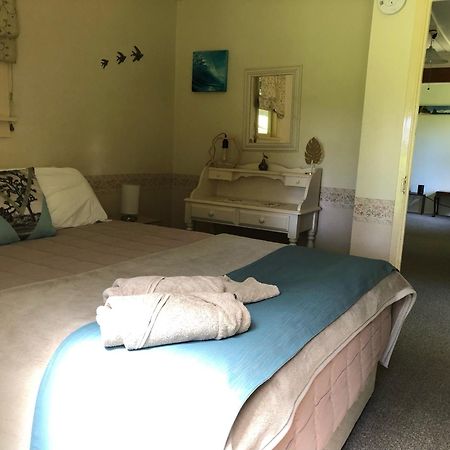 Poihipi Farm Stay Marotiri Экстерьер фото